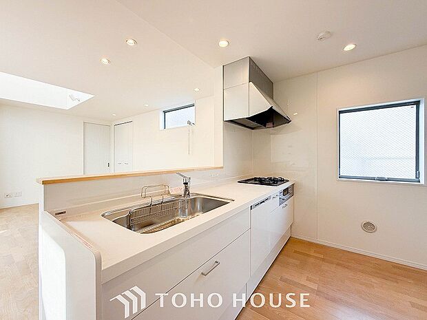 家族の健康を支えるキッチン。毎日使う場所だから気持よく使えて、居心地の良い空間に。