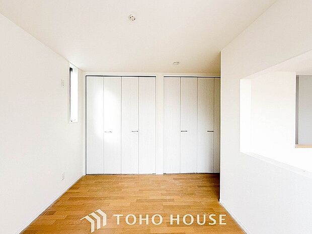 収納スペースもあり、生活しやすい居住スペースです。