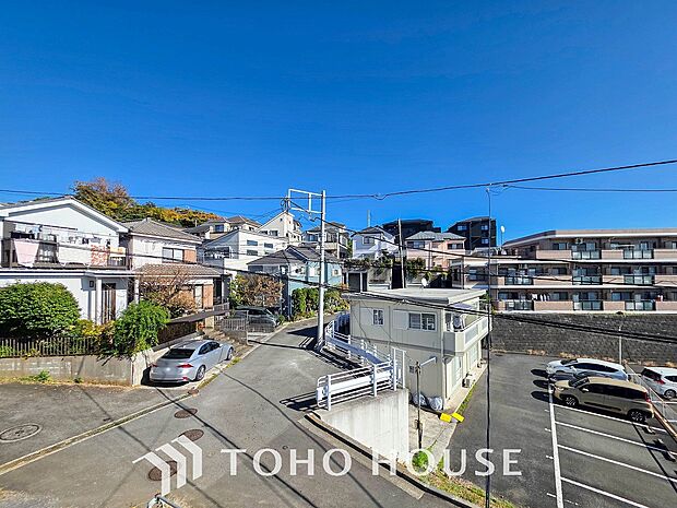 開放的で気持ちの良い眺望と青い空を満喫できます。