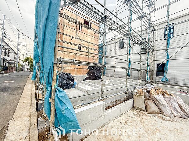 閑静な住宅地で小さなお子様がいるご家族にも安心な住環境が魅力です。