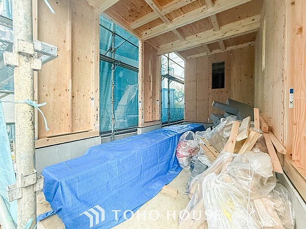 大切なお車を雨や風から守ってくれるビルトイン車庫付です。