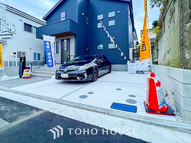 カースペースもゆとりある空間を保っています。