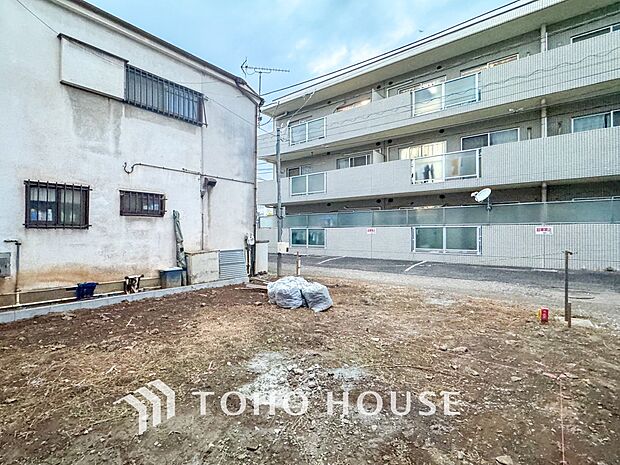 都市機能の利便性と暮らしやすさに満たされた住環境。心地よい陽光と風が舞い込みます。