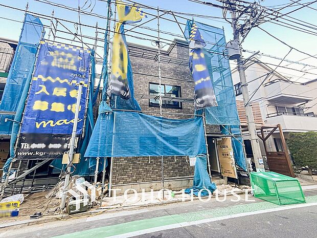 閑静な住宅街の一角、ひと時のくつろぎが生まれ、ゆっくりと愛着が育まれていきます。