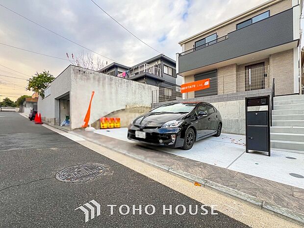 カースペースもゆとりある空間を保っています。