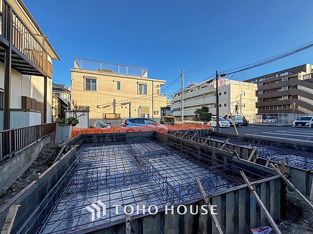 閑静な住宅地で小さなお子様がいるご家族にも安心な住環境が魅力です。