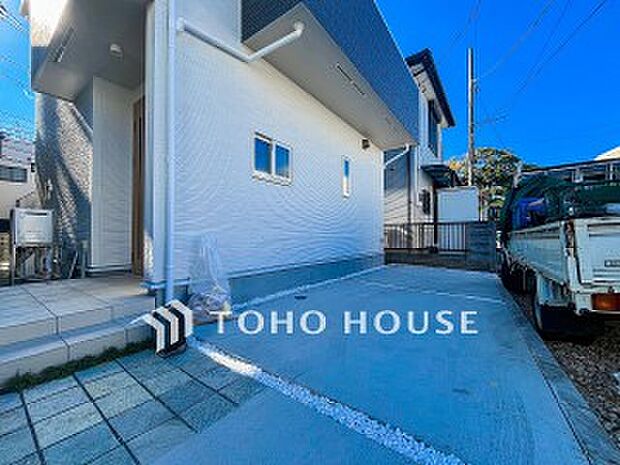 カースペースもゆとりある空間を保っています。