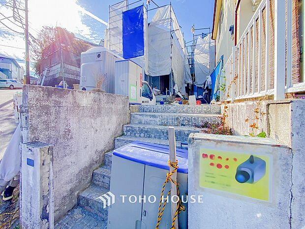 表現された空間は豊かな光と風を纏い、暮らしの時間を豊かにしてくれます。