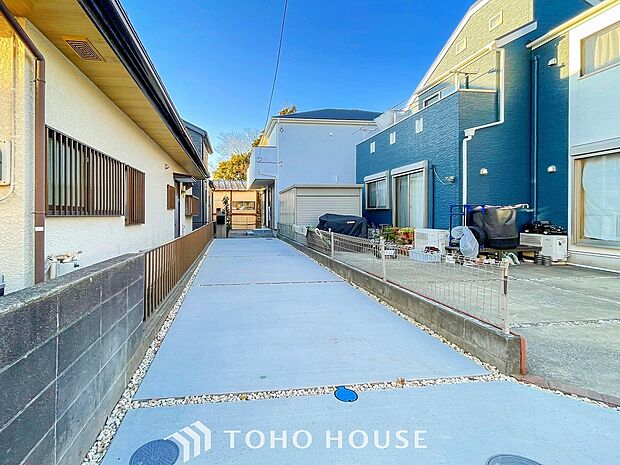 カースペースもゆとりある空間を保っています。