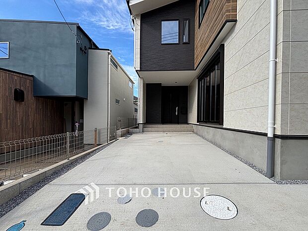 カースペースもゆとりある空間を保っています。