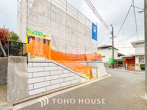 忙しく過ぎゆく日常を置き去るほど、ゆったりした時間が流れる住環境。