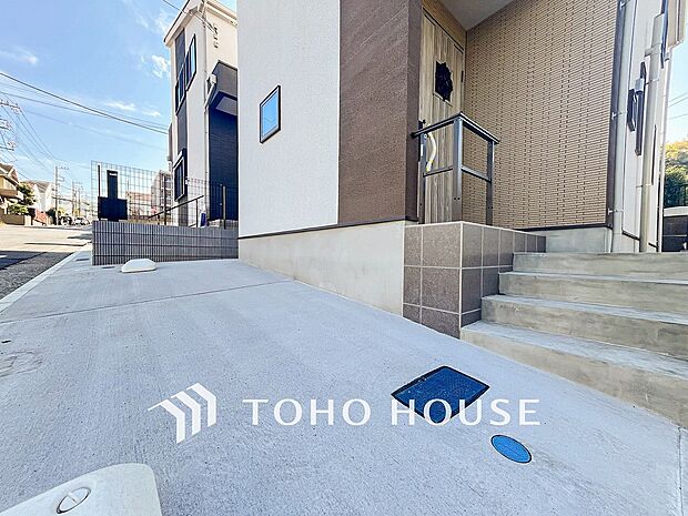 カースペースもゆとりある空間を保っています。