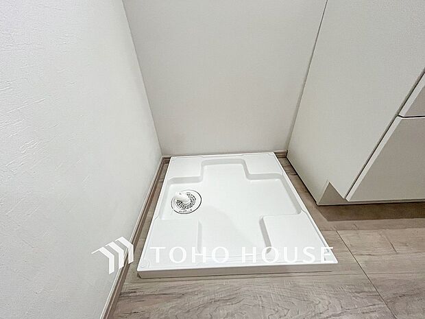 清潔感のあるカラーで統一されたランドリースペース。気持ちの良い空間で家事もはかどります。