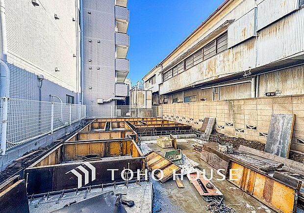 現地土地写真『快適』は「家」と「街」と「環境」が調和した時に訪れるだと改めて感じさせてくれます。