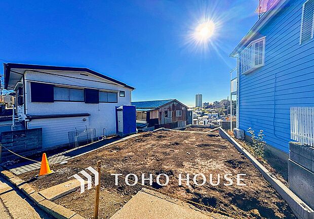 豊かな緑に囲まれた潤いのあるロケーションです。