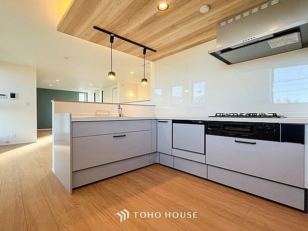 快適な日常を支える機能性と強さがひとつになったキッチンです。