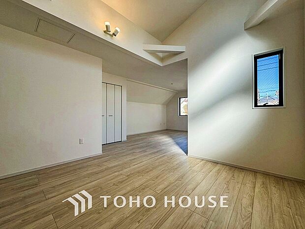 開放感あるリビングダイニング。ご家族とのんびりしたひと時を過ごせますね。