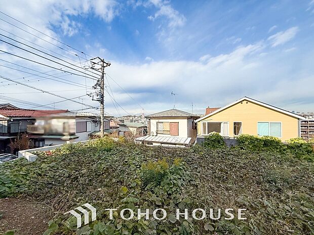 閑静な住宅地で小さなお子様がいるご家族にも安心な住環境が魅力です。