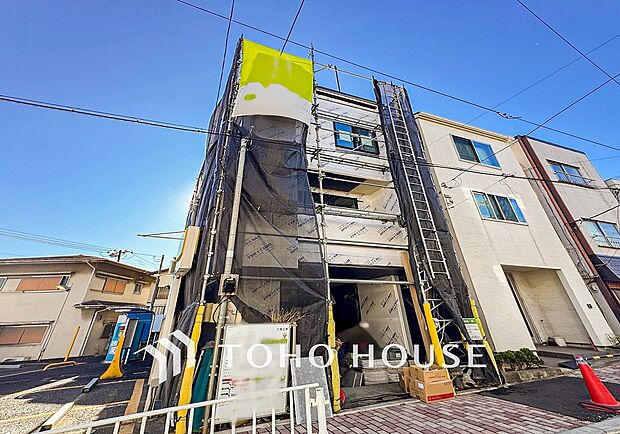 表現された空間は豊かな光と風を纏い、暮らしの時間を豊かにしてくれます。