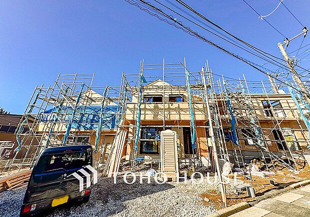 風を感じ青い空から太陽の恵みを感じる温もり溢れる佇まい。