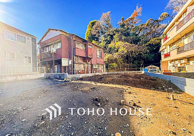 表現された空間は豊かな光と風を纏い、暮らしの時間を豊かにしてくれます。