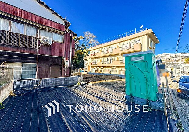 敷地内に駐車スペースがあると、日々の暮らしをスムーズに運ぶ事が出来ます。