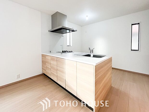 家族の健康を支えるキッチン。毎日使う場所だから気持よく使えて、居心地の良い空間に。