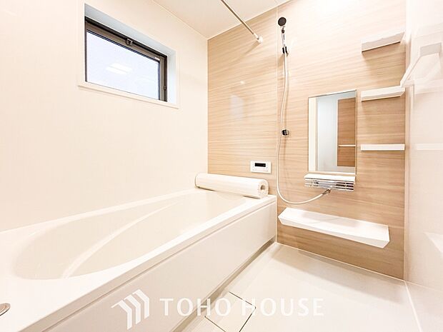 一日の疲れが癒される優雅なバスタイムを堪能できるゆとりあるバスルームです。