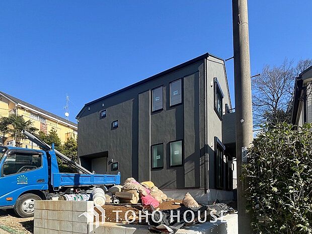 閑静な住宅地で小さなお子様がいるご家族にも安心な住環境が魅力です。