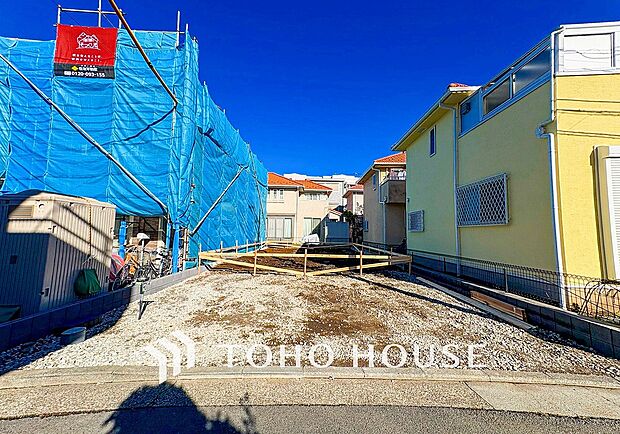 閑静な住宅地で小さなお子様がいるご家族にも安心な住環境が魅力です。