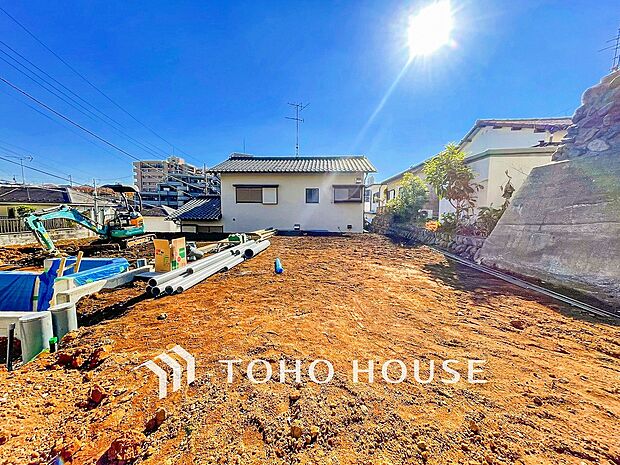 表現された空間は豊かな光と風を纏い、暮らしの時間を豊かにしてくれます。