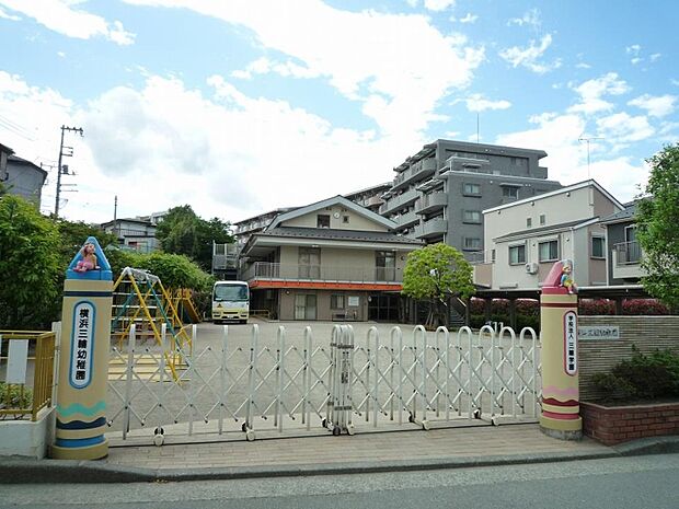 園舎は免震構造・耐火建築。お子様たちの安全を少しでも多くの安心で守ります。