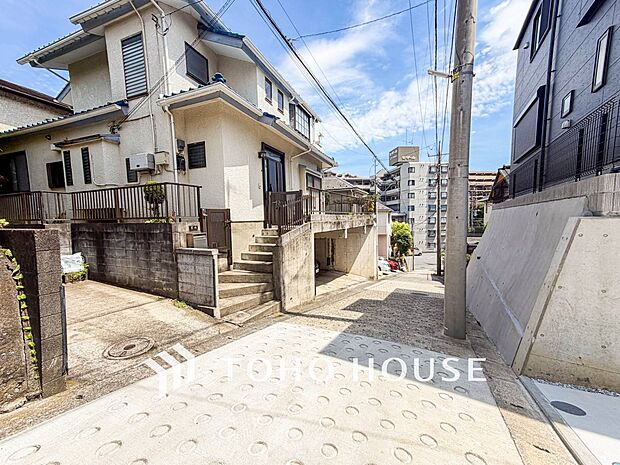 落ち着きのある閑静な住宅街。きっとここからご家族のかけがえのない想い出が作られることでしょう。