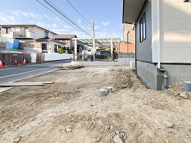 カースペースもゆとりある空間を保っています。