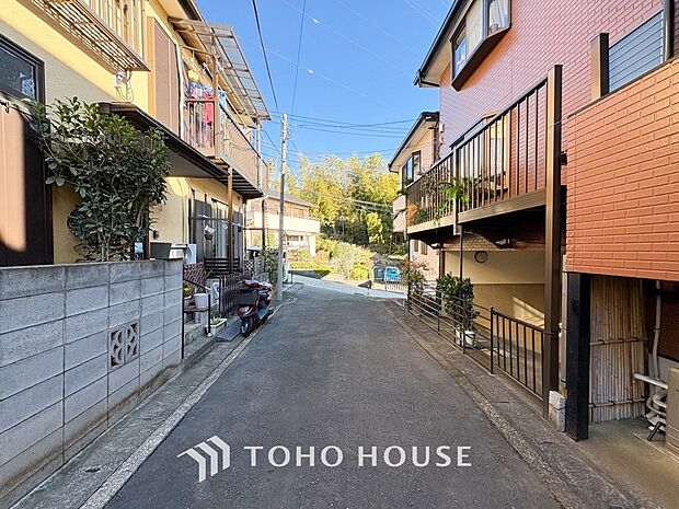 落ち着きのある閑静な住宅街。きっとここからご家族のかけがえのない想い出が作られることでしょう。