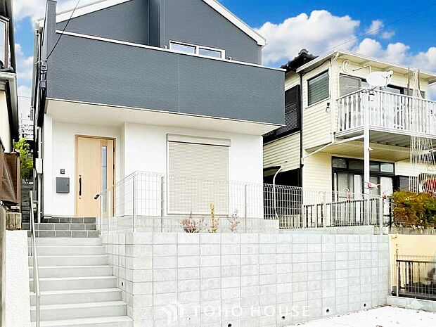 忙しく過ぎゆく日常を置き去るほど、ゆったりした時間が流れる住環境。