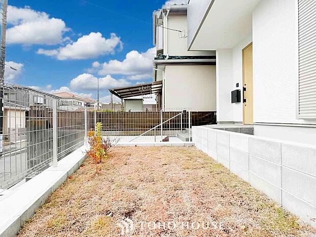 表現された空間は豊かな光と風を纏い、暮らしの時間を豊かにしてくれます。