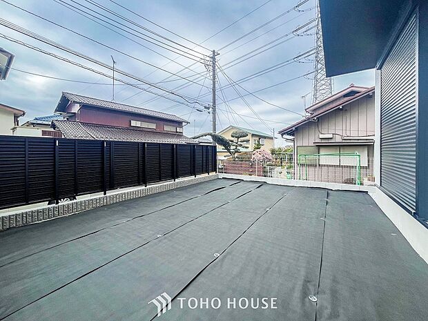 表現された空間は豊かな光と風を纏い、暮らしの時間を豊かにしてくれます。