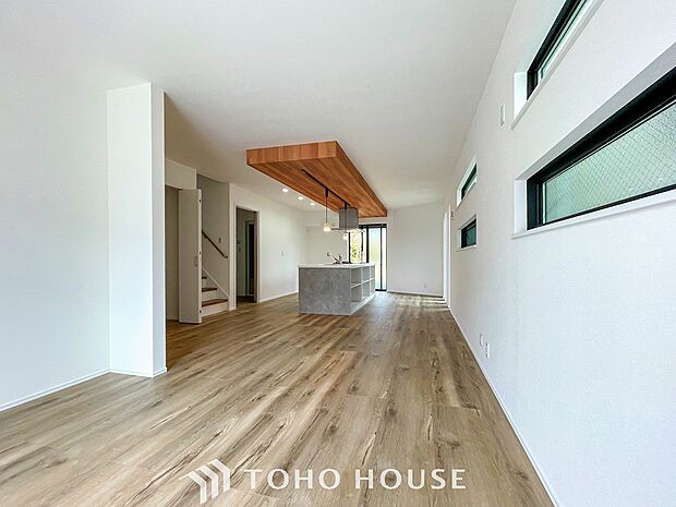 ご家族やお客様との時間など、多くの時を刻む空間。何気なく過ぎる時でさえも上質なひと時に。