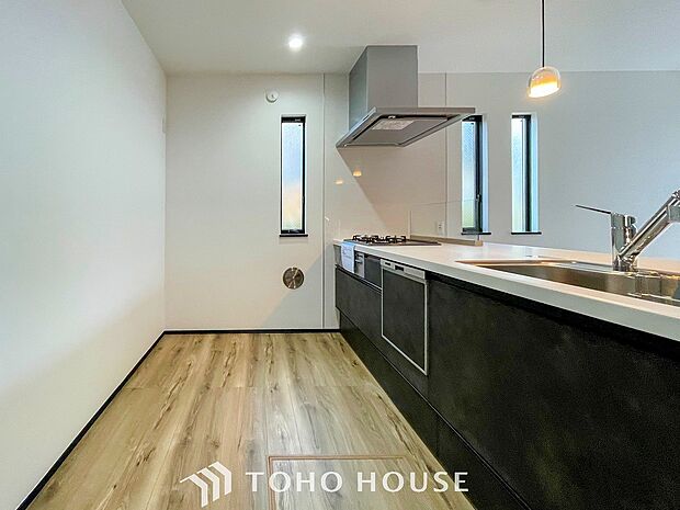 家族の健康を支えるキッチン。毎日使う場所だから気持よく使えて、居心地の良い空間に。