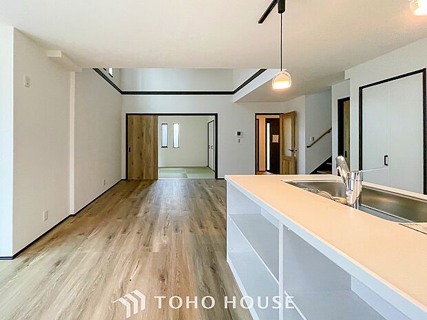 家は、ただ生活する場ではなく、暮らしを愉しく、快適にする場所。家族の会話も弾む空間に。