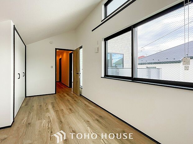 趣味に没頭したり、自分の時間を愉しめる一部屋です。