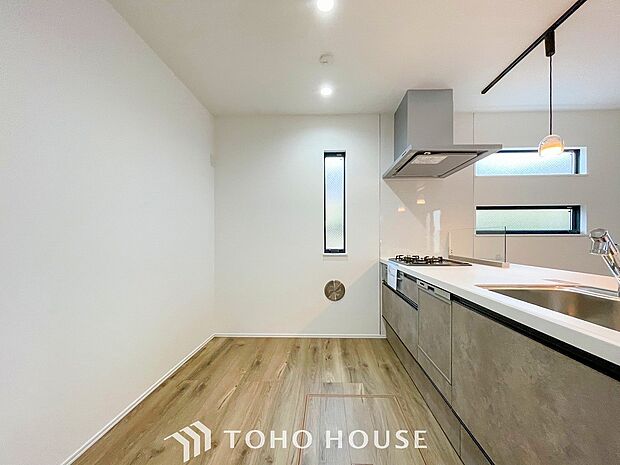 家族の健康を支えるキッチン。毎日使う場所だから気持よく使えて、居心地の良い空間に。