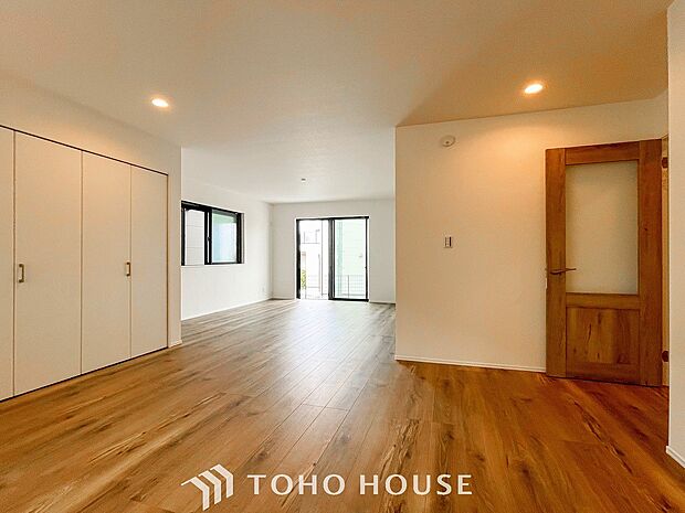 ご家族やお客様との時間など、多くの時を刻む空間。何気なく過ぎる時でさえも上質なひと時に。