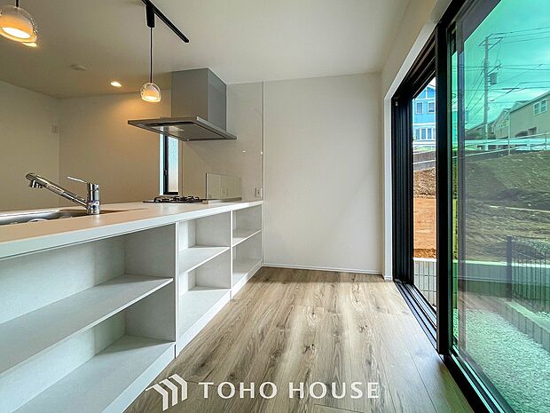 家は、ただ生活する場ではなく、暮らしを愉しく、快適にする場所。家族の会話も弾む空間に。