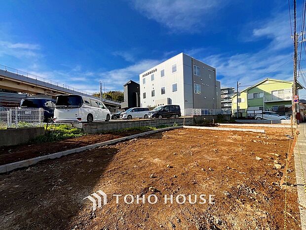 四季折々の自然を満喫できる寛ぎの時。街並み全体雰囲気はきっとご満足いただけるはず。