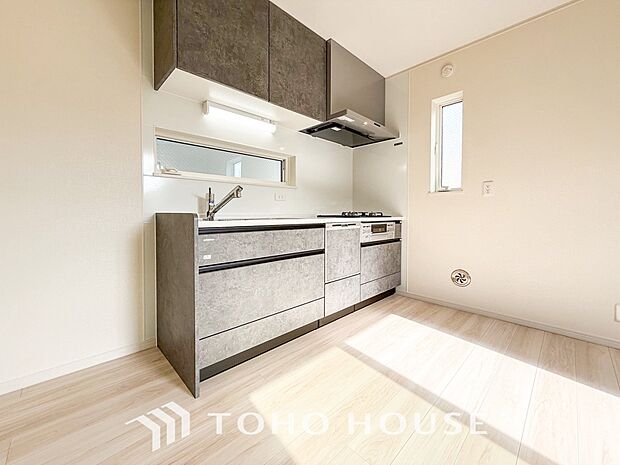 家族の健康を支えるキッチン。毎日使う場所だから気持よく使えて、居心地の良い空間に。