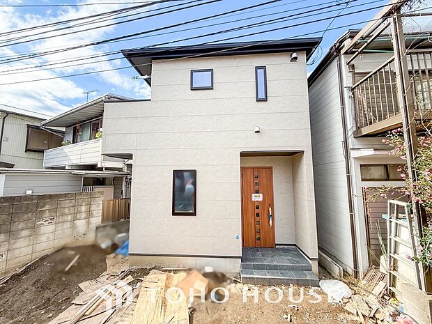 閑静な住宅街の一角、ひと時のくつろぎが生まれ、ゆっくりと愛着が育まれていきます。