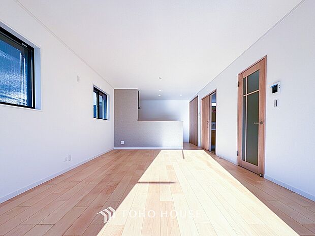 ここにはみんなが集い、食事と楽しい会話が始まるスペース。