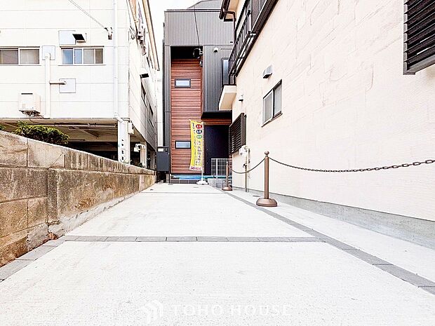 カースペースもゆとりある空間を保っています。